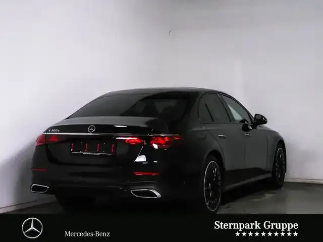 Mercedes-Benz E 300