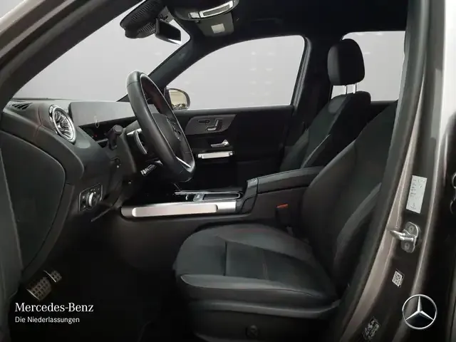 Mercedes-Benz EQB 350