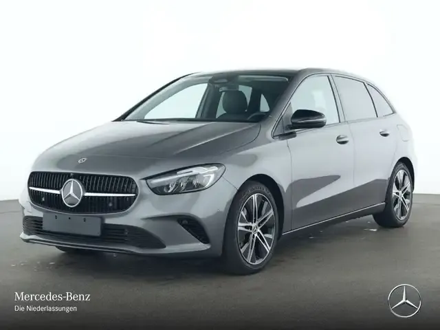 Mercedes-Benz B 220