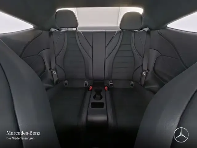 Mercedes-Benz CLE 200