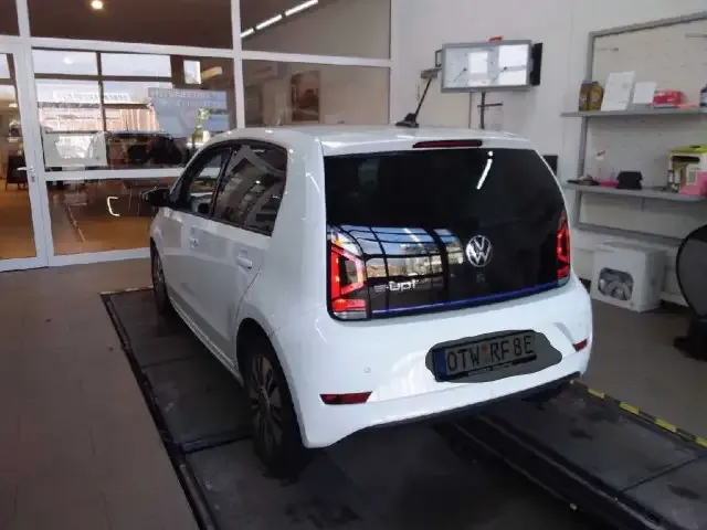 Volkswagen e-up!