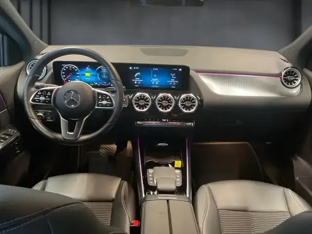 Mercedes-Benz EQA 250