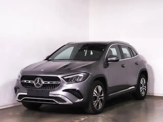 Mercedes-Benz GLA 180