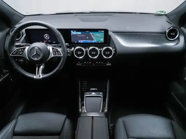Mercedes-Benz GLA 180