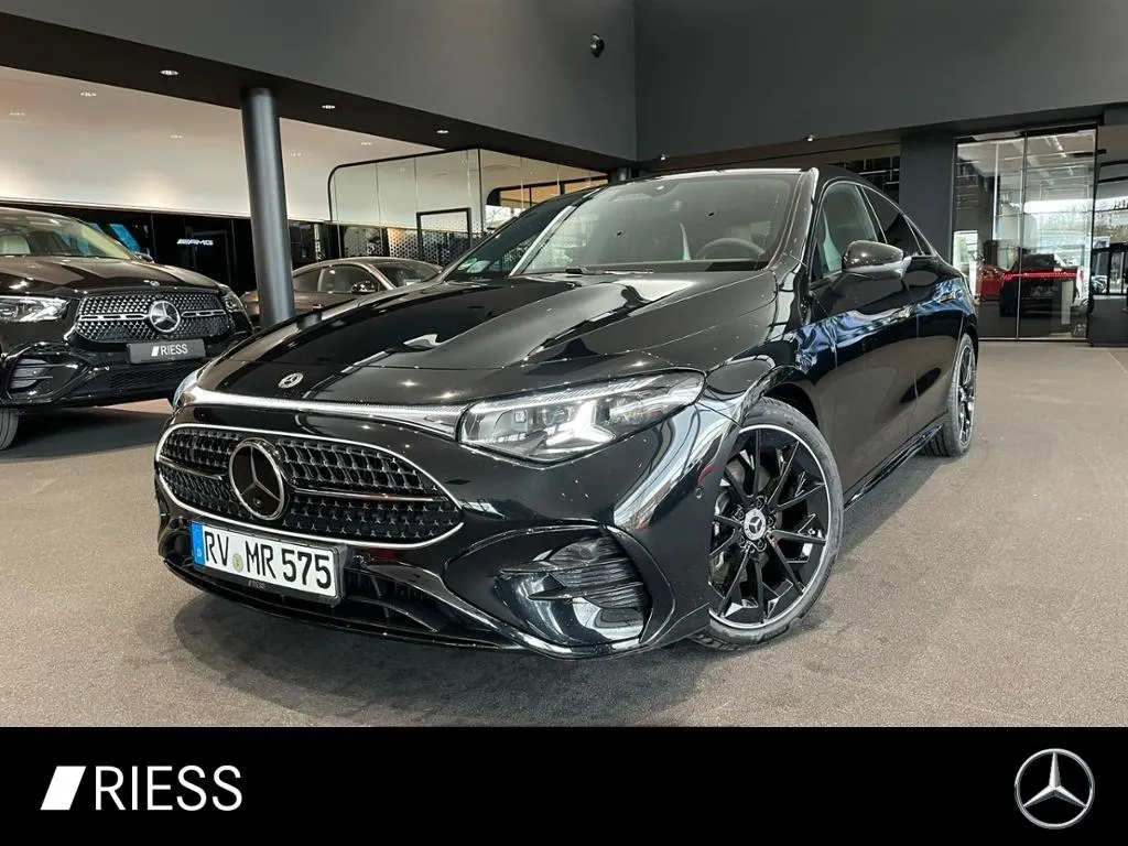Mercedes-Benz CLA 200