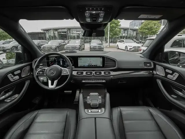 Mercedes-Benz GLS 400