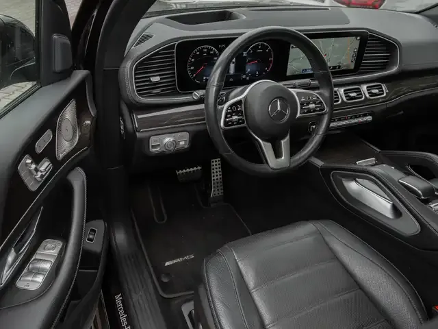 Mercedes-Benz GLS 400