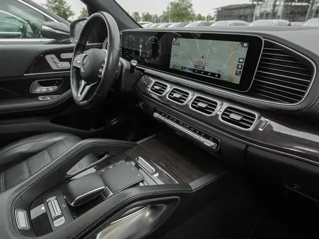 Mercedes-Benz GLS 400