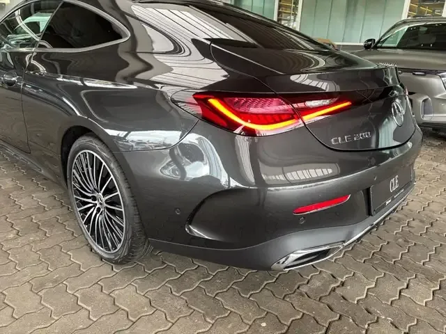 Mercedes-Benz CLE 200