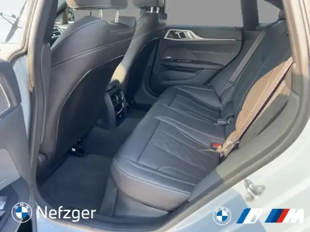 BMW 440