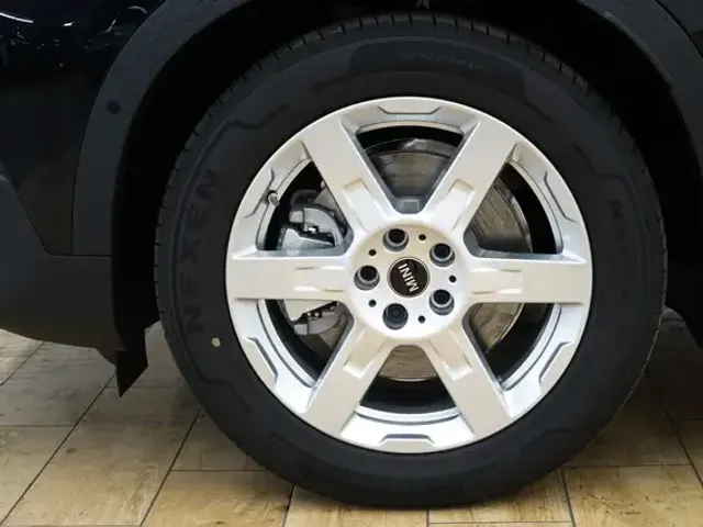 MINI Cooper SE Countryman