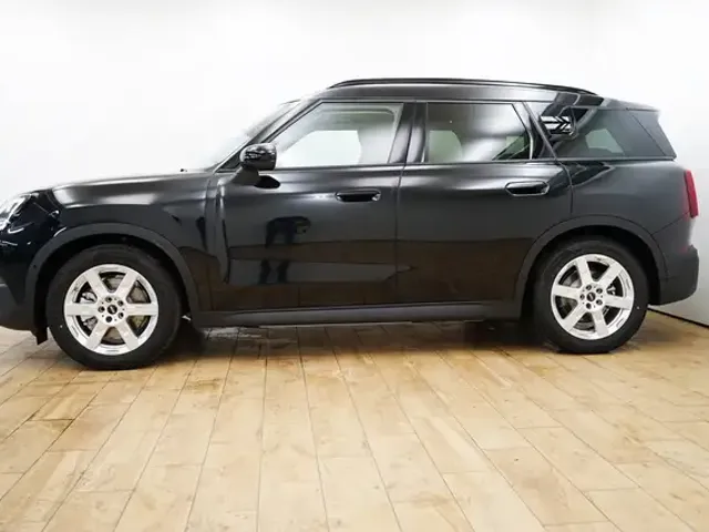 MINI Cooper SE Countryman