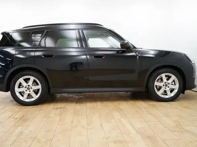 MINI Cooper SE Countryman