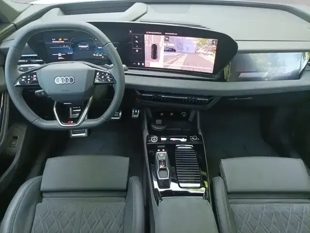 Audi Q6