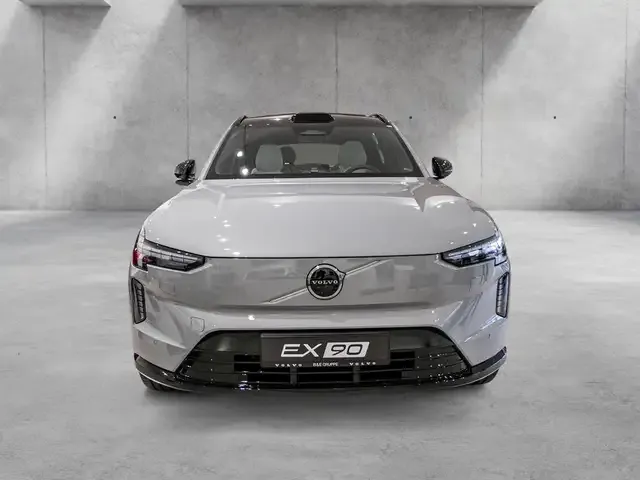 Volvo EX90