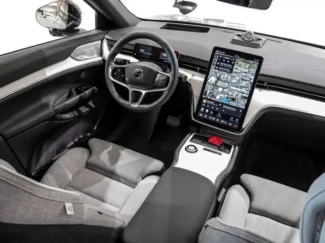 Volvo EX90