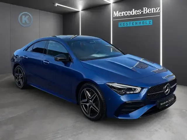 Mercedes-Benz CLA 200