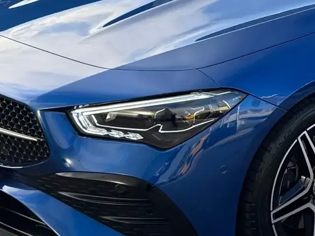 Mercedes-Benz CLA 200