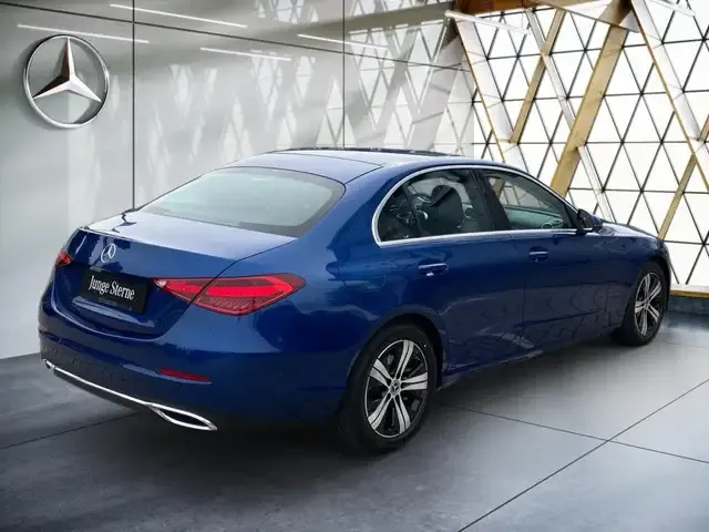 Mercedes-Benz C 180