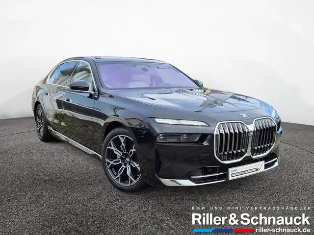 BMW 740