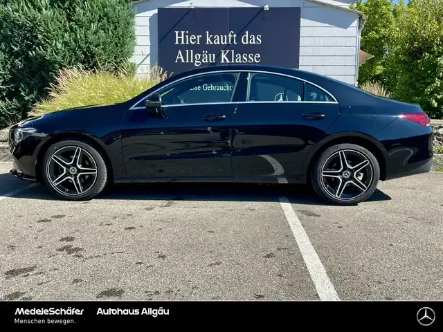 Mercedes-Benz CLA 180