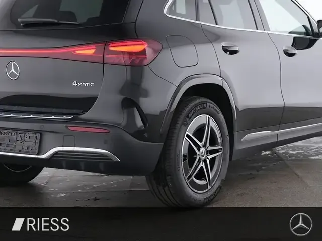 Mercedes-Benz EQA 300