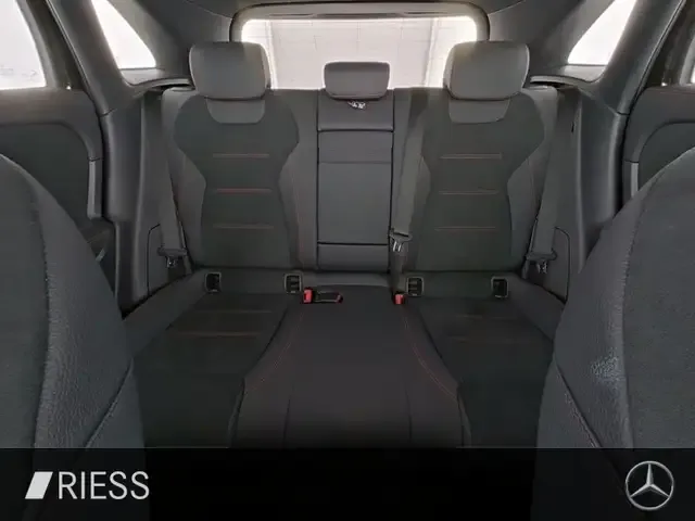 Mercedes-Benz EQA 300