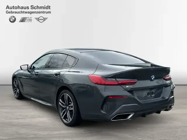 BMW M850
