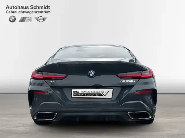 BMW M850