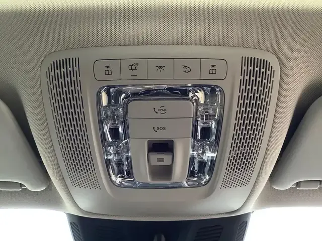 Mercedes-Benz EQB 300