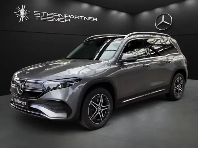 Mercedes-Benz EQB 300