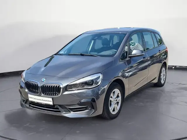 BMW 216