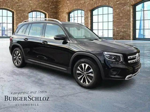 Mercedes-Benz GLB 200