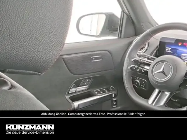 Mercedes-Benz EQB 300