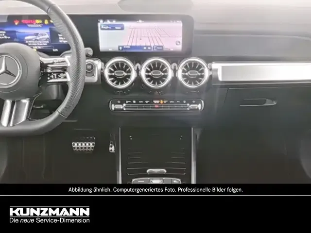 Mercedes-Benz EQB 300