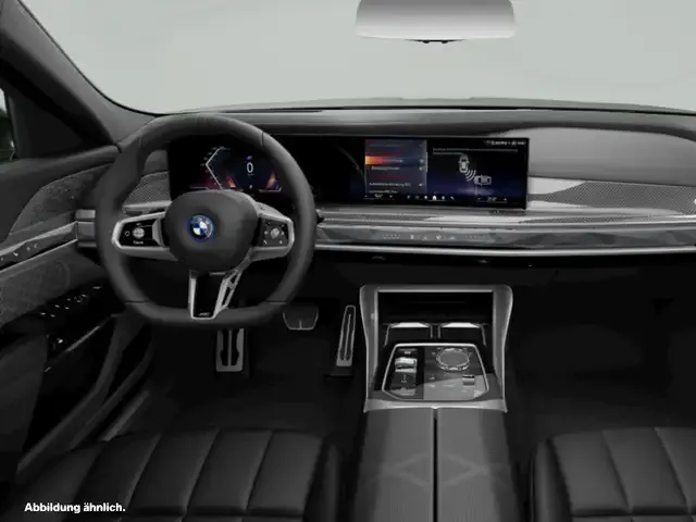 BMW i7