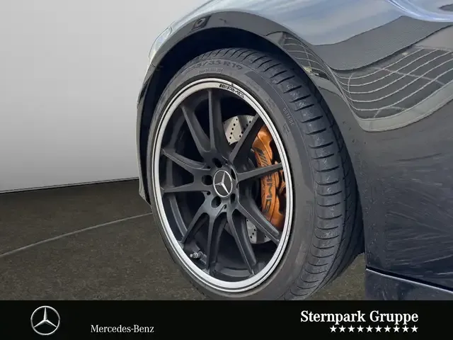 Mercedes-Benz C 63 AMG