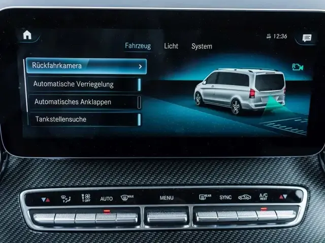 Mercedes-Benz V 250