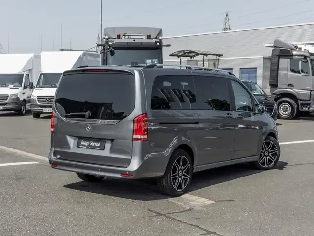 Mercedes-Benz V 250