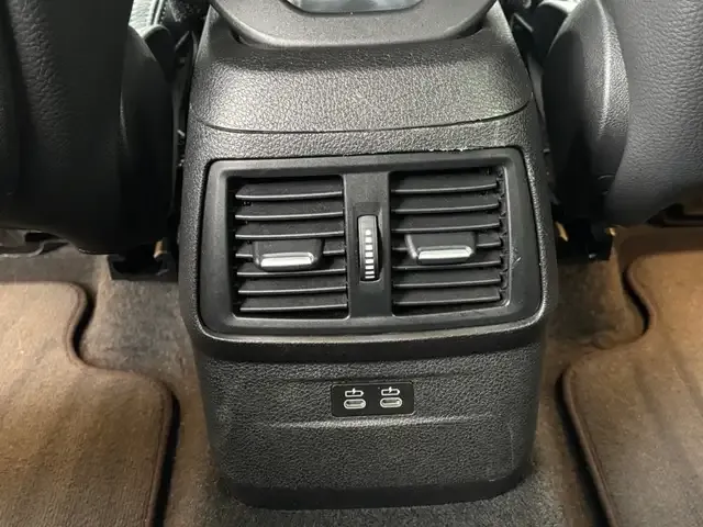 BMW 225