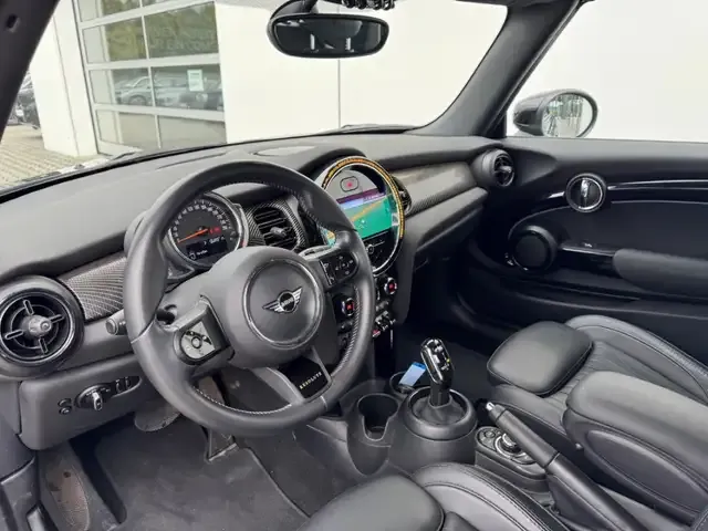 MINI Cooper Cabrio