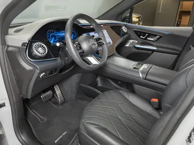 Mercedes-Benz EQE SUV
