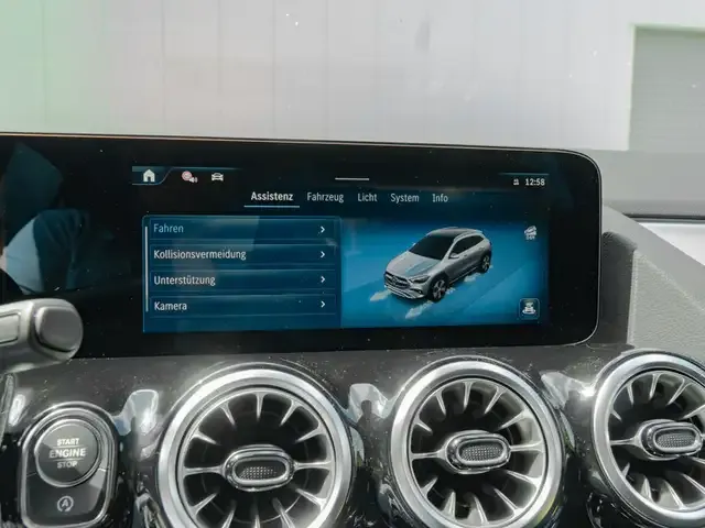 Mercedes-Benz GLA 250