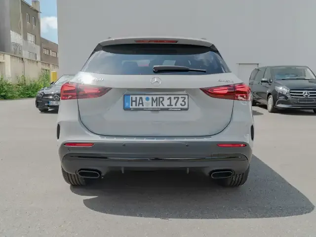 Mercedes-Benz GLA 250