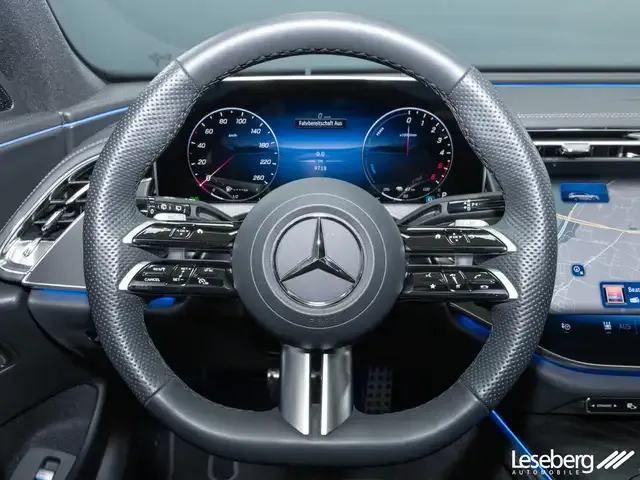 Mercedes-Benz E 300