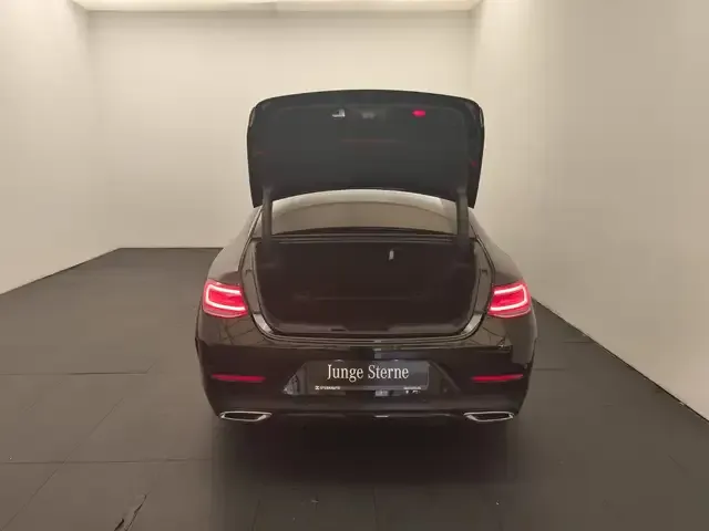 Mercedes-Benz CLS 300