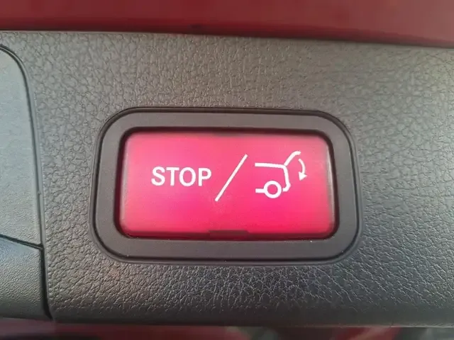 Mercedes-Benz GLB 250