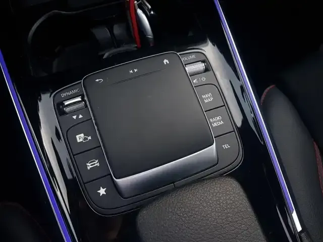 Mercedes-Benz GLB 250