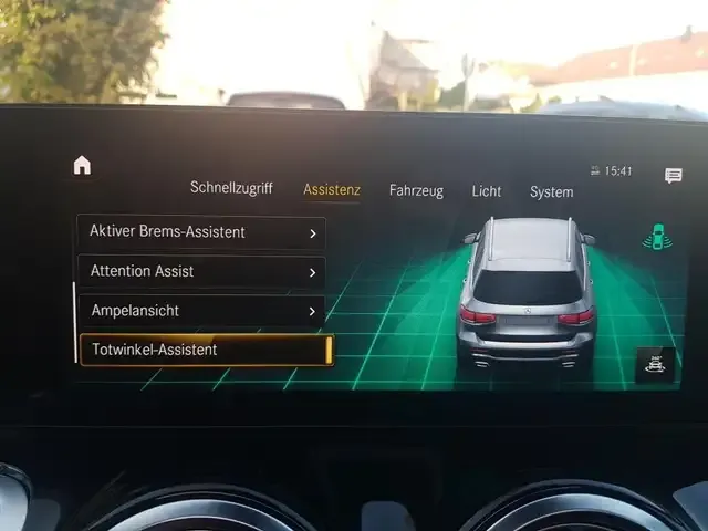 Mercedes-Benz GLB 250