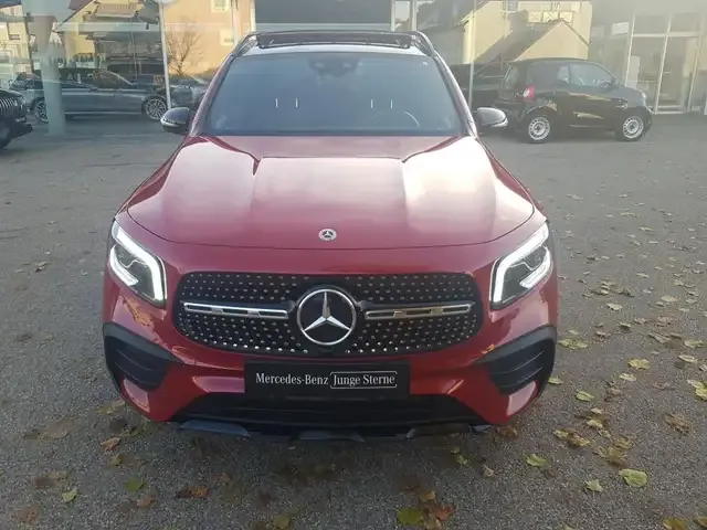 Mercedes-Benz GLB 250